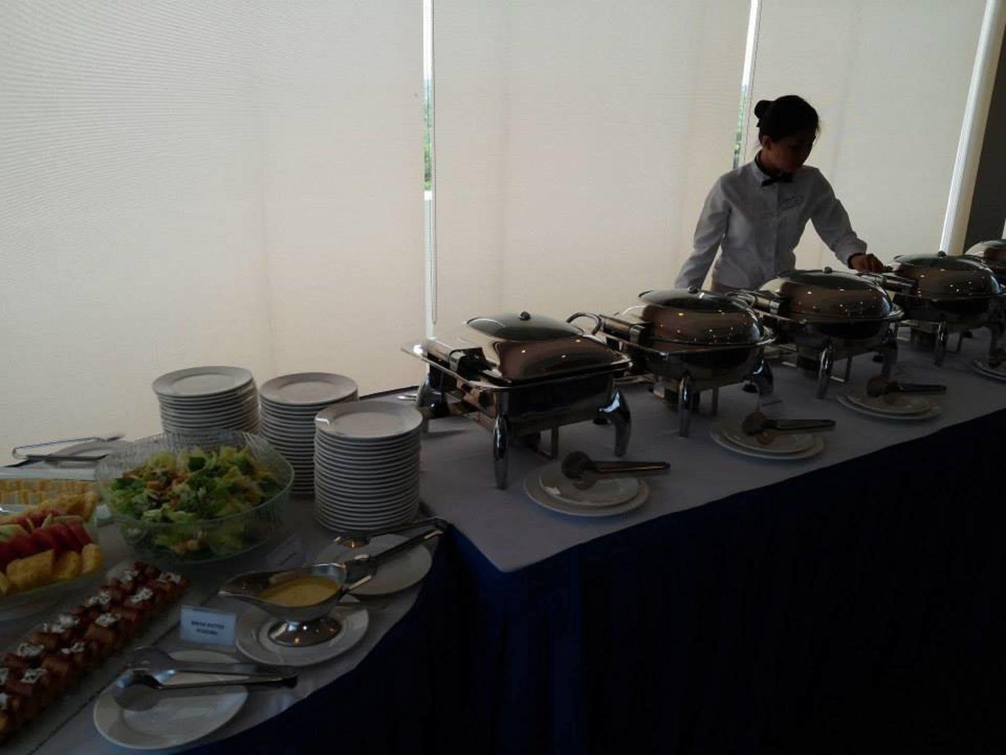 Santomas Suites Santo Tomas Bagian luar foto