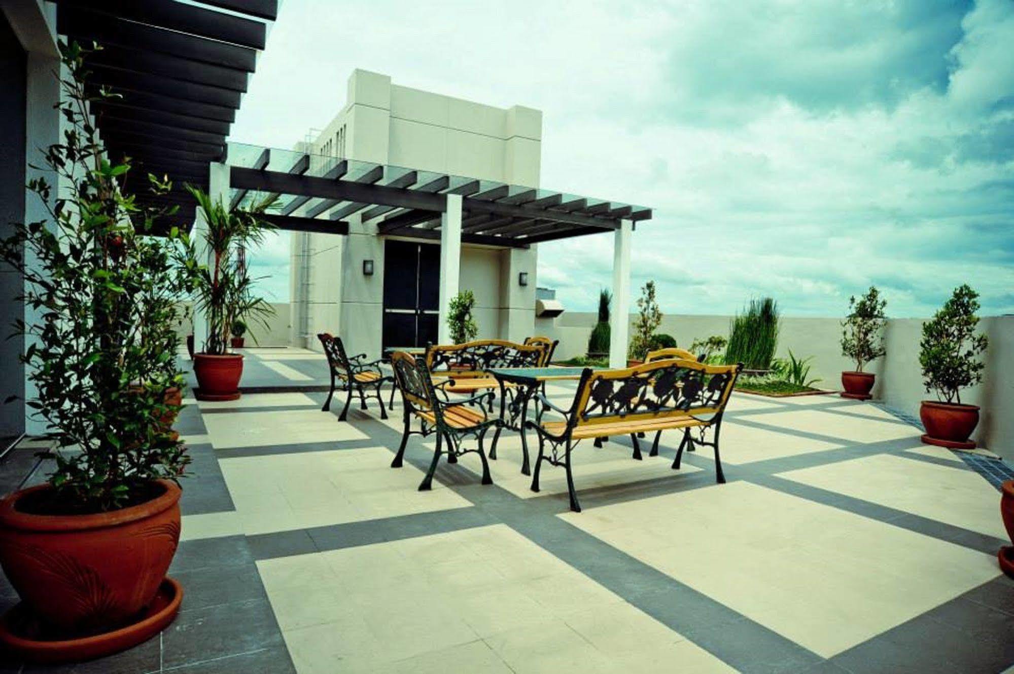 Santomas Suites Santo Tomas Bagian luar foto