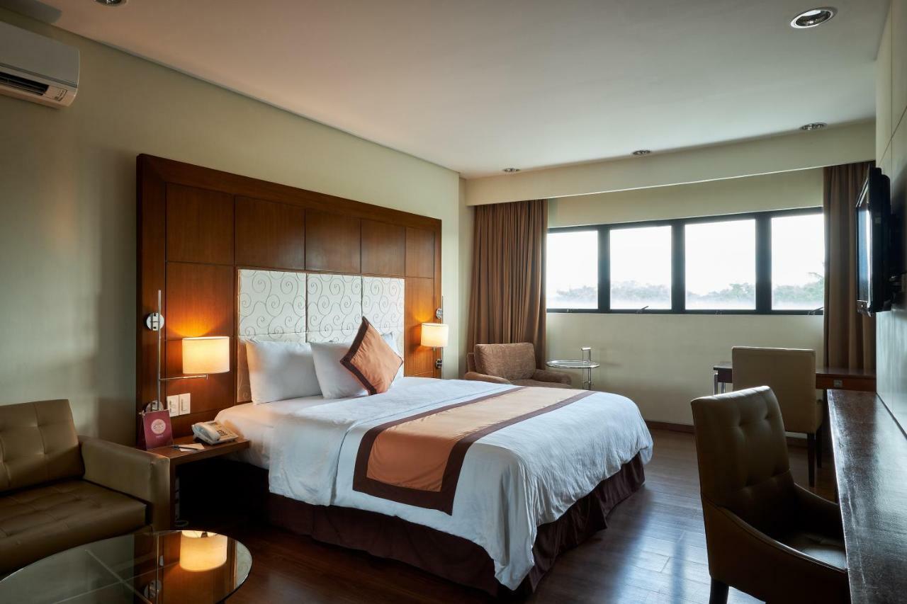 Santomas Suites Santo Tomas Bagian luar foto